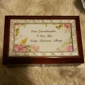 Small jewelry music box